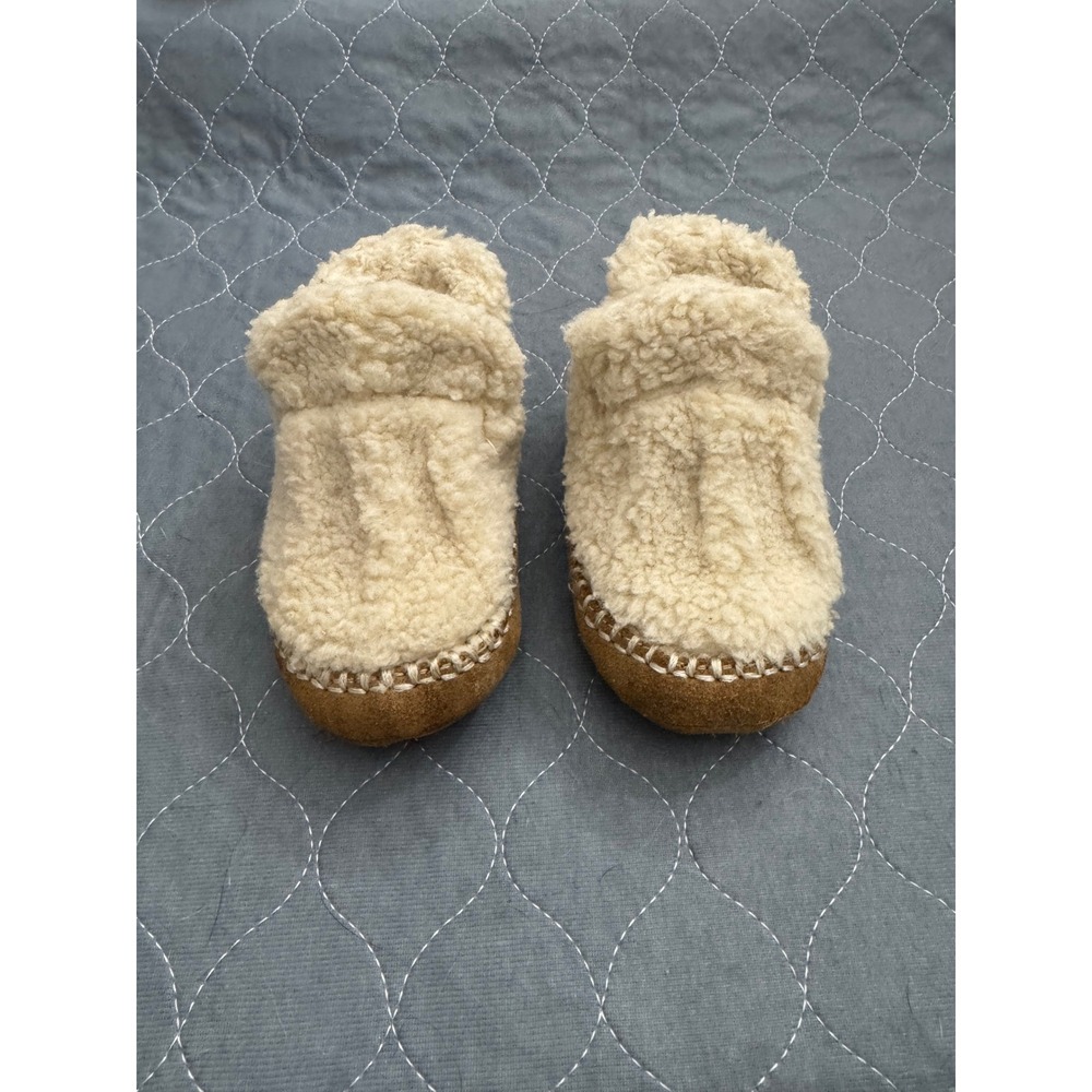 LL Bean Toddler Fleece Slippers Suede Sole Cream Tan 510713 Size 5-6